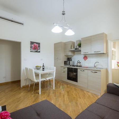 Stylisch Canacci 2 Bedroom Apartment Florença Exterior foto